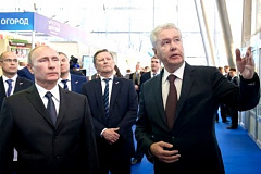 Владимир Путин и Сергей Собянин осмотрели результаты реконструкции ВДНХ