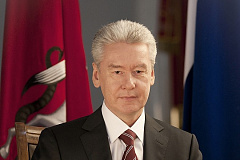 Собянин открыл фестиваль "Путешествие в Рождество"