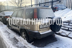 Выявлена брошенная автомашина по адресу: ул. Академика Королева, д. 8, корп. 1